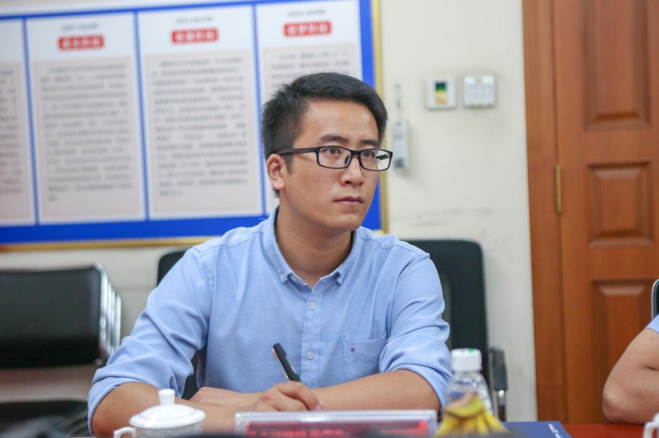 上海高金金融研究院助理院長倪海英一行蒞臨社科賽斯暨中國MBA教育網