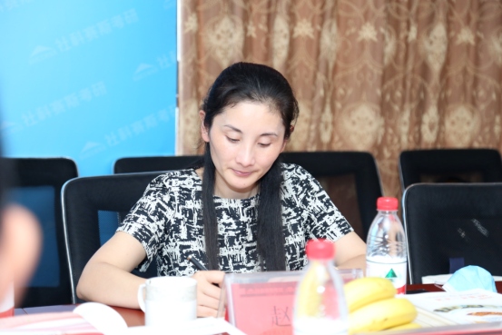 上海交通大學(xué)高級(jí)金融學(xué)院副院長(zhǎng)潘杰一行蒞臨社科賽斯暨中國MBA教育網(wǎng)