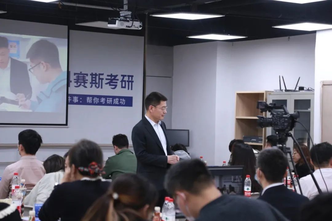 做考研輔導21年，第一次被學員說“好傻”！