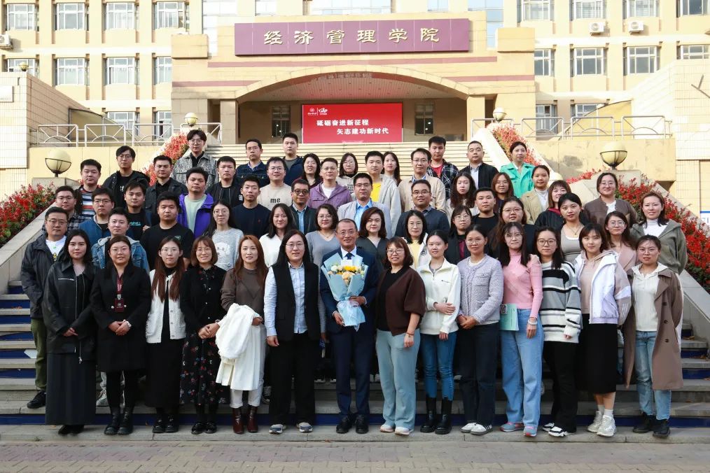 社科賽斯考研董事長甄誠先生應邀為河北工業大學MBA帶來專題講座！